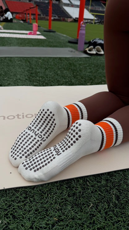Sunday Stripe Grip Socks